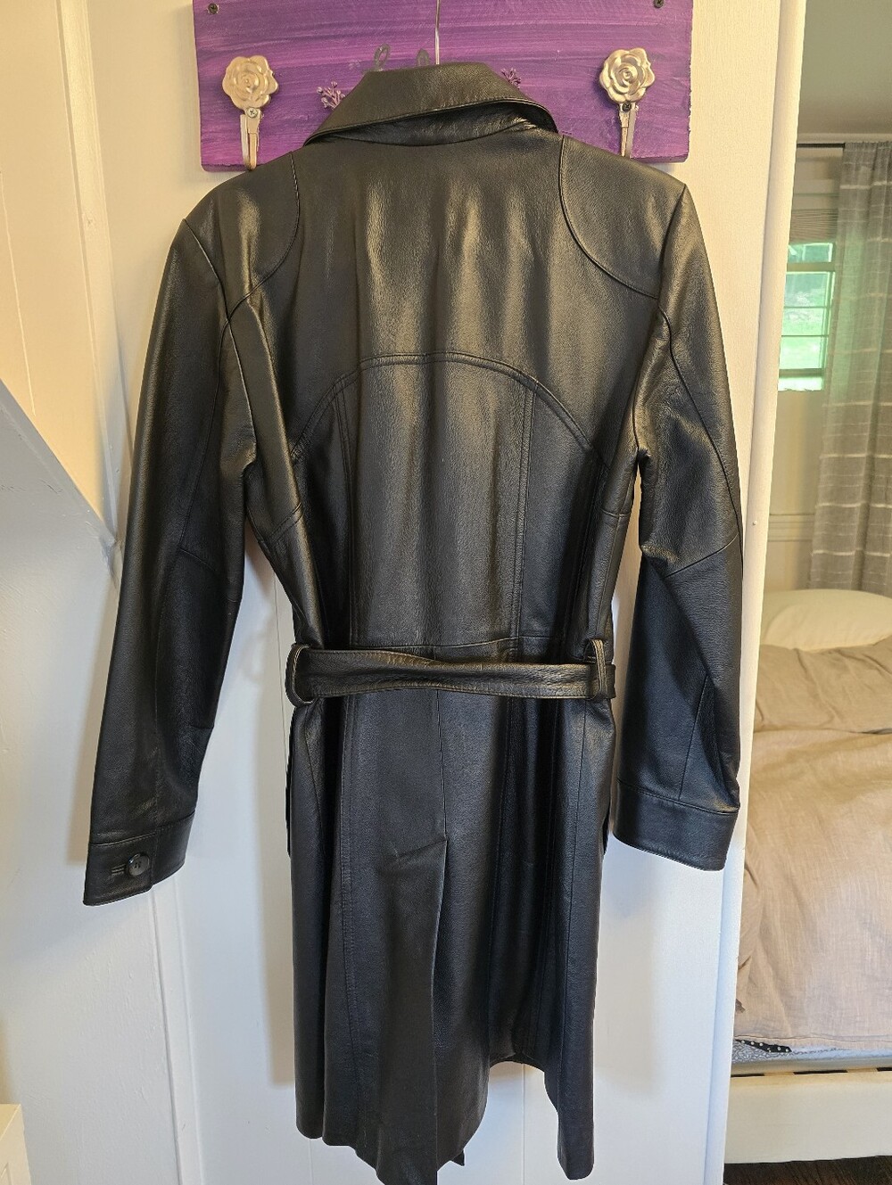 Beautiful Worthington 100% genuine Nappa leather belted trench coat - Picture 3 of 6